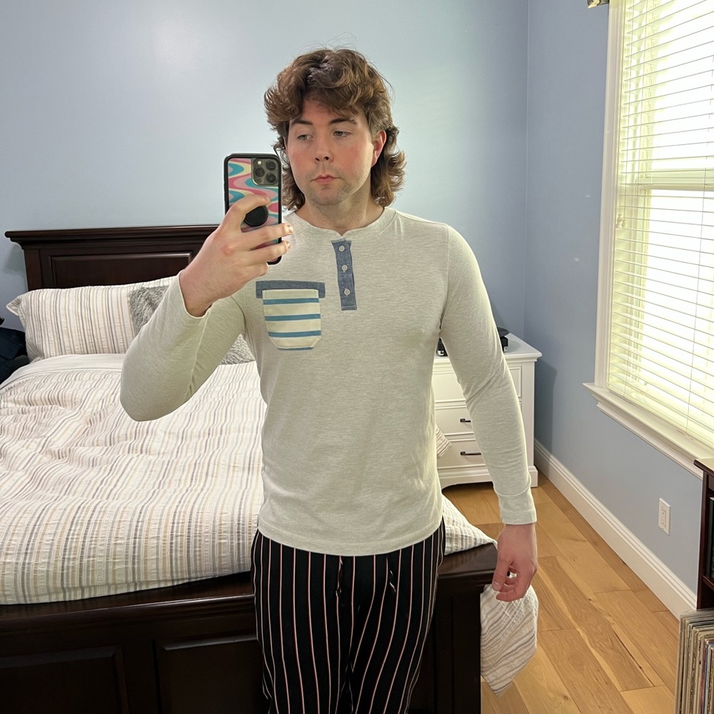 Ezekiel Men’s Size Medium Grey Long Sleeve Shirt